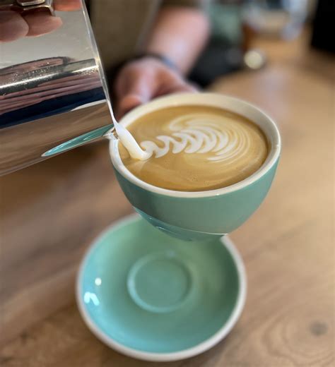 dessin dans café|Initiation au Latté Art : découvrez comment faire des .